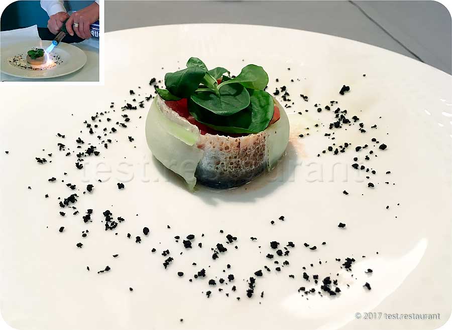 `Средиземноморская сардина с пряными оливками, песто и свежими томатами` в ресторане `12` - фото посетителя 1