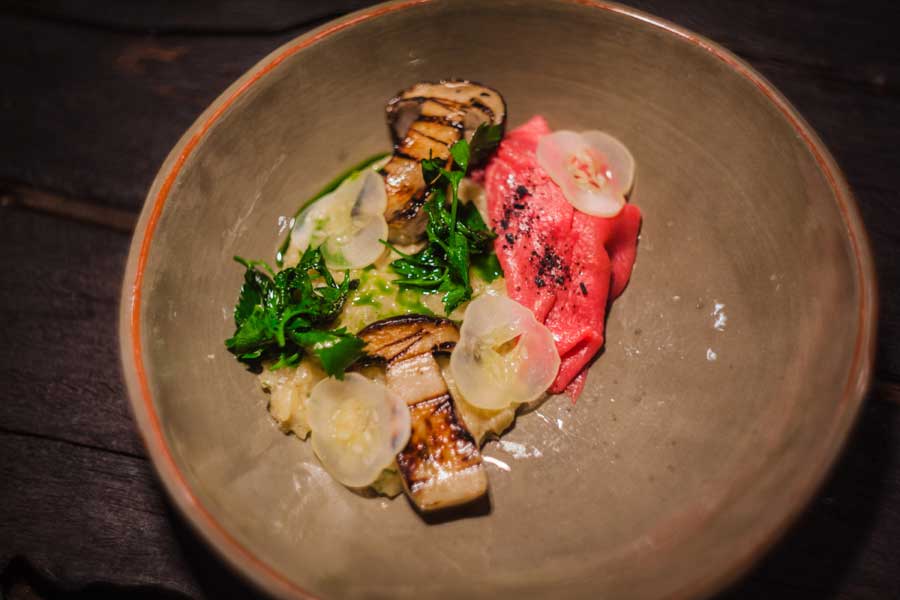 `Картофельная каша с белыми грибами` в ресторане `25` - официальное фото