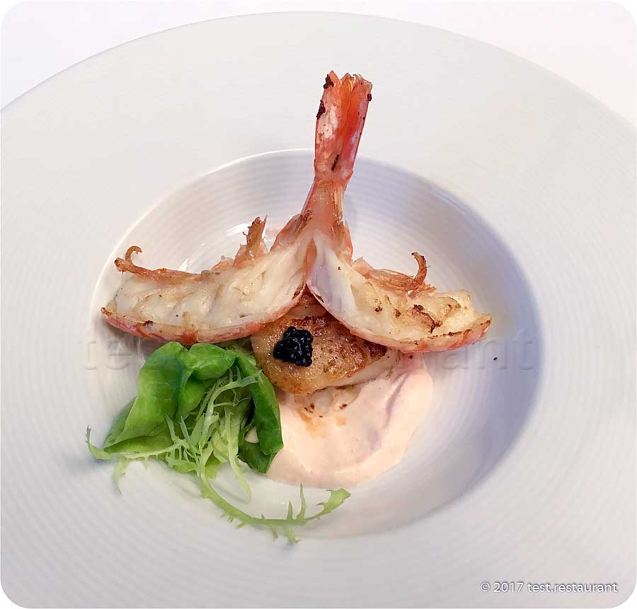 `Морской гребешок с соусом из краба` в ресторане `3` - фото посетителя 1
