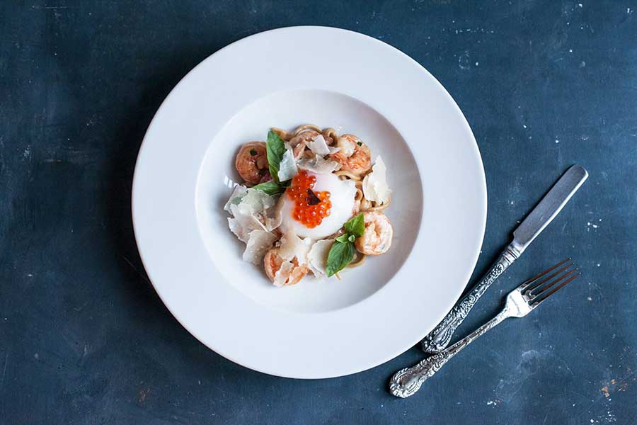 `Лингвини карбонара с креветками` в ресторане `30` - официальное фото
