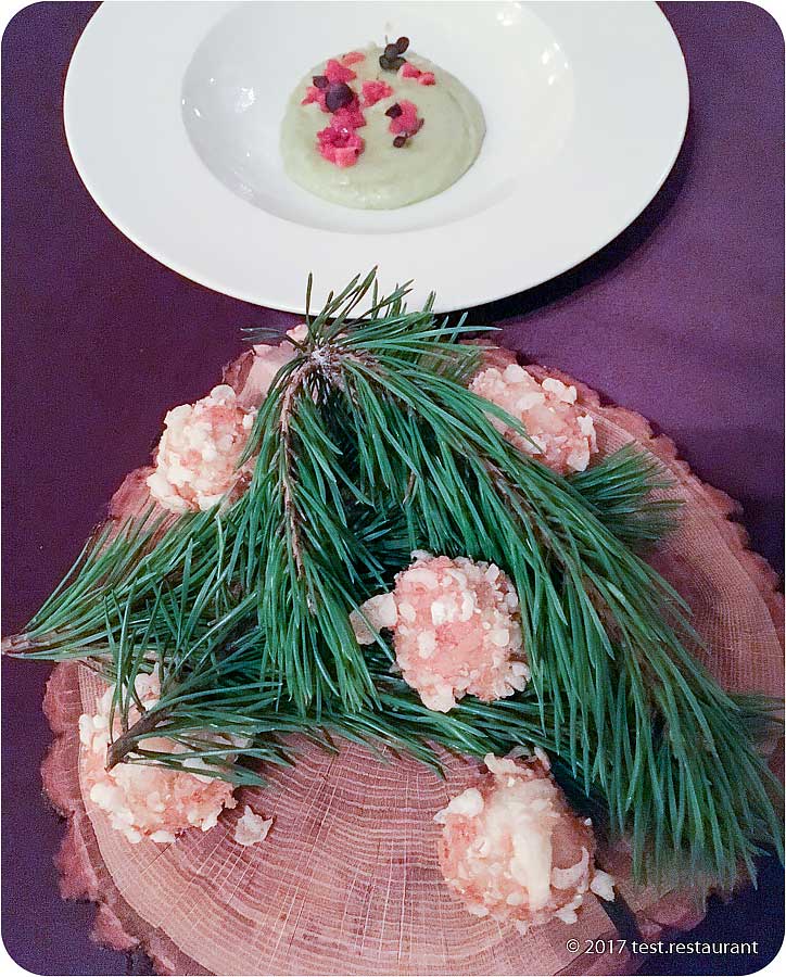 `Нежный кальмар с картофельным пюре и томатами со вкусом лайма` в `Турандот` - фото блюда