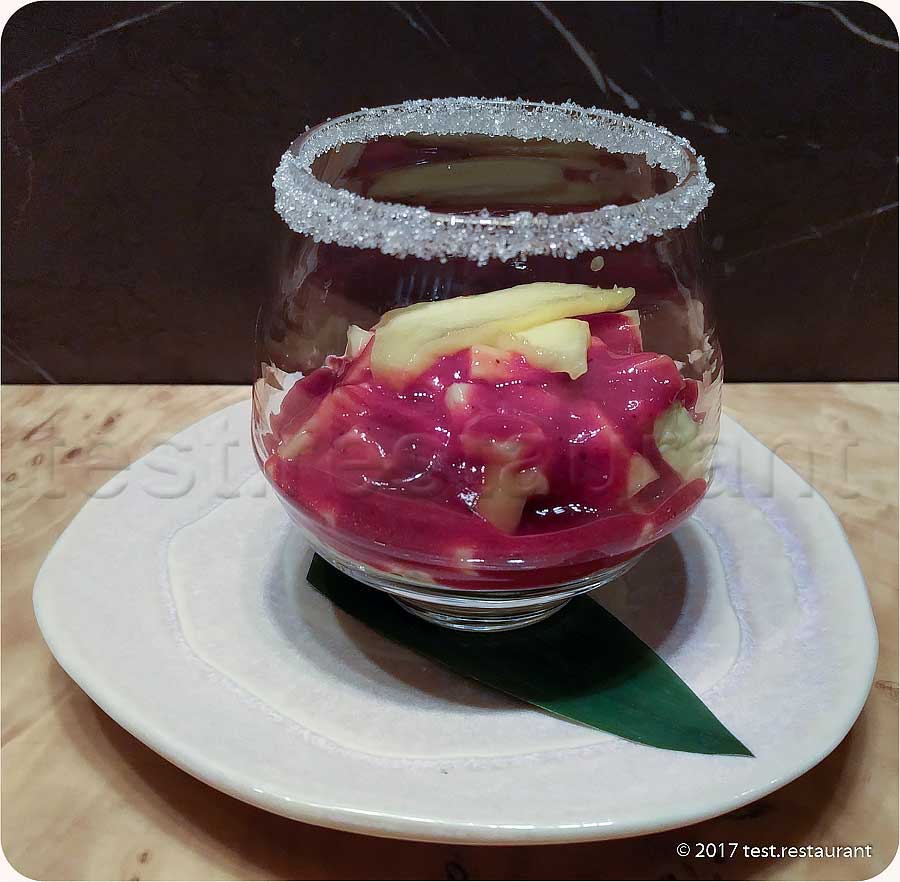 `Чиа манго` в ресторан `Fumisawa Sushi`