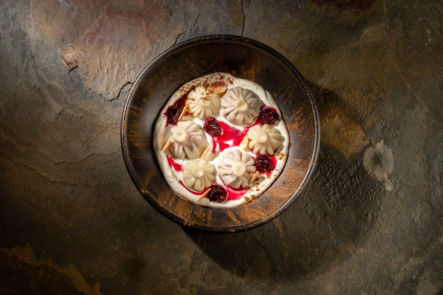 `Хинкали с вишне` в ресторане `74` - официальное фото