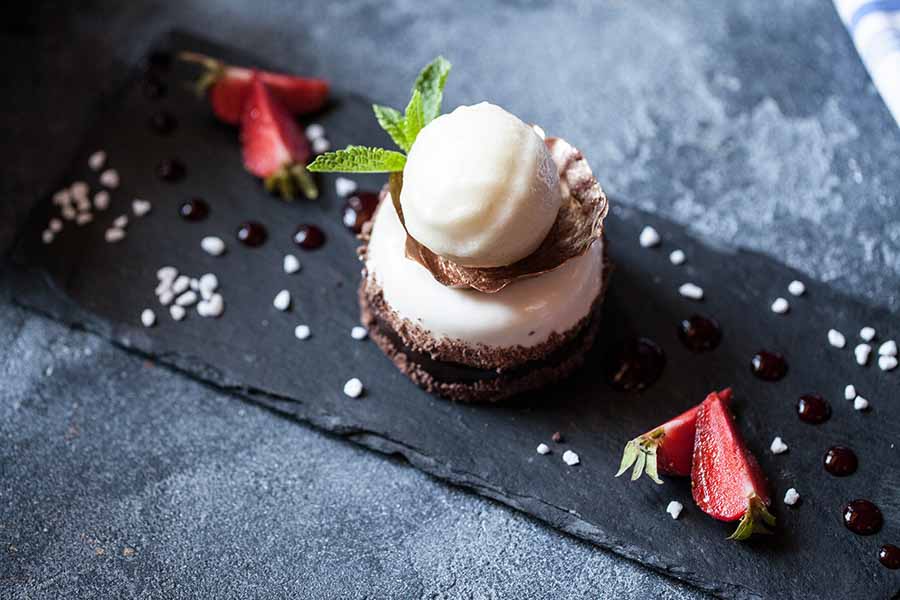 `Десерт «Шоколадный бриз»` в ресторане `75` - официальное фото