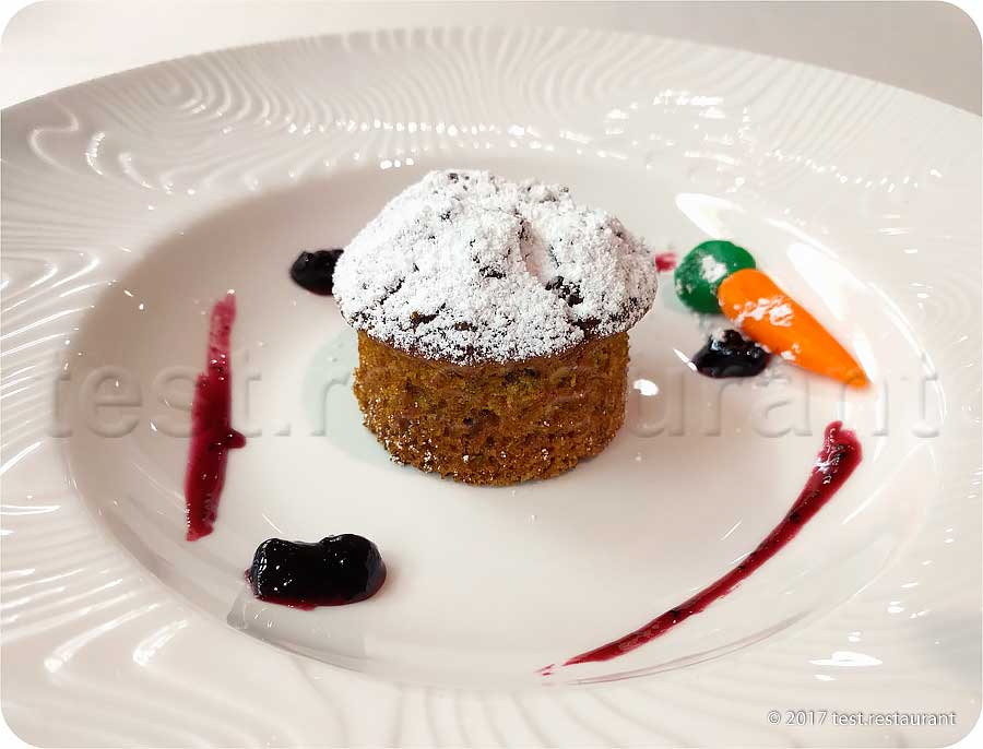 `Морковный торт` в ресторан `RFR Гриль`
