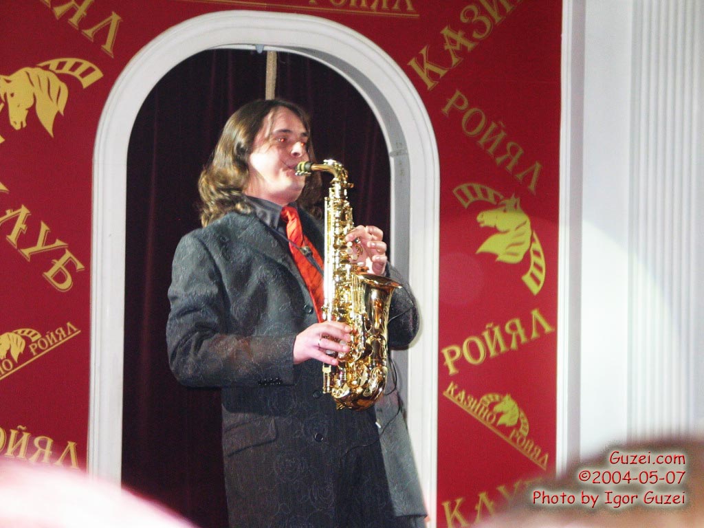 Николай Семёнов, музыкальная пауза - Премия Попова 2004 (Казино Ройал) 2004-05-07 21:28:00