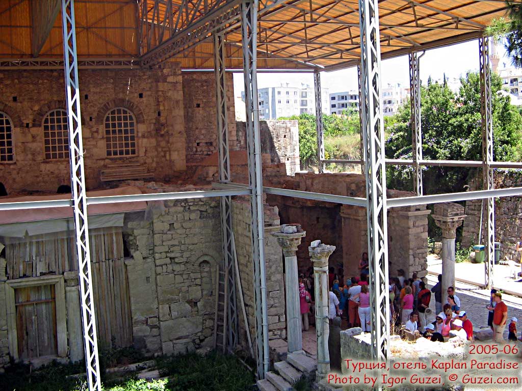 Церковь Святого Николая Турция Turkey - Отель Каплан Парадайз (Turkey - Antalya - Kemer - Tekirova) 2005-06-14 12:20:00