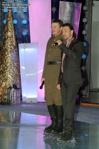 Марат Башаров и Илья Авербух на льду - фото