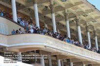 Зрители захватывающего зрелища заняли VIP ложе и балкон - фото