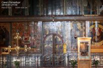 Иконостас Софийского собора в Новгороде - фото