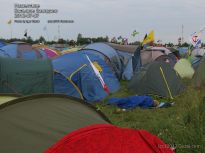 Палатки в VIP-лагере - фото