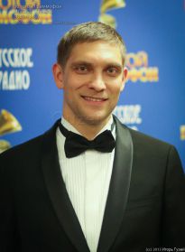Виталий Петров, гонщик Формулы 1 - фото