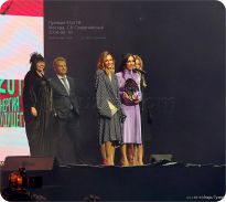 Группа Серебро получает тарелку Муз-ТВ «Лучшая поп-группа» - фото