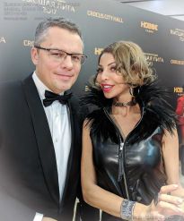 Артур Вафин с женой (певица AGAYA) - фото
